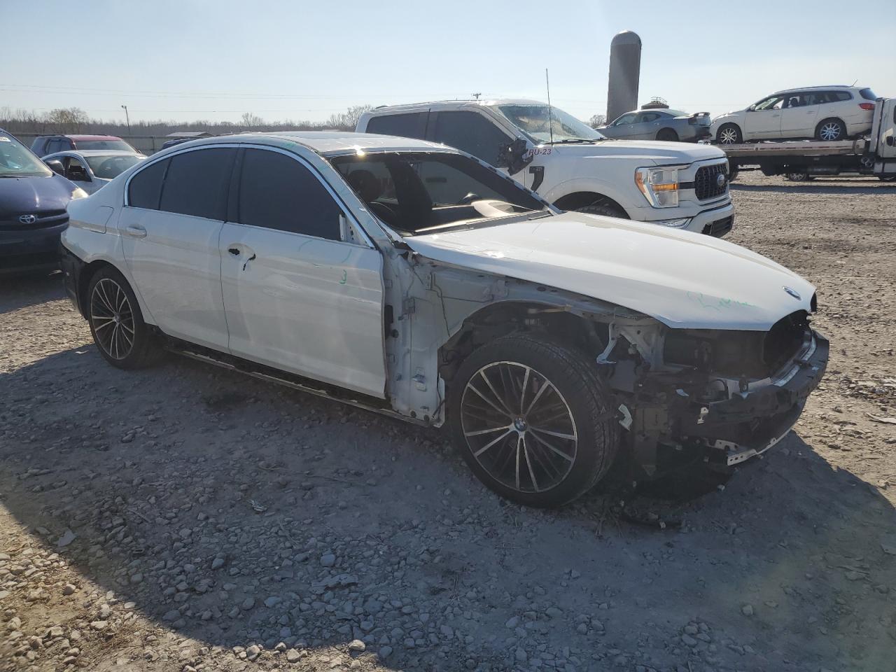 2021 BMW 530 I - zdjęcie 4