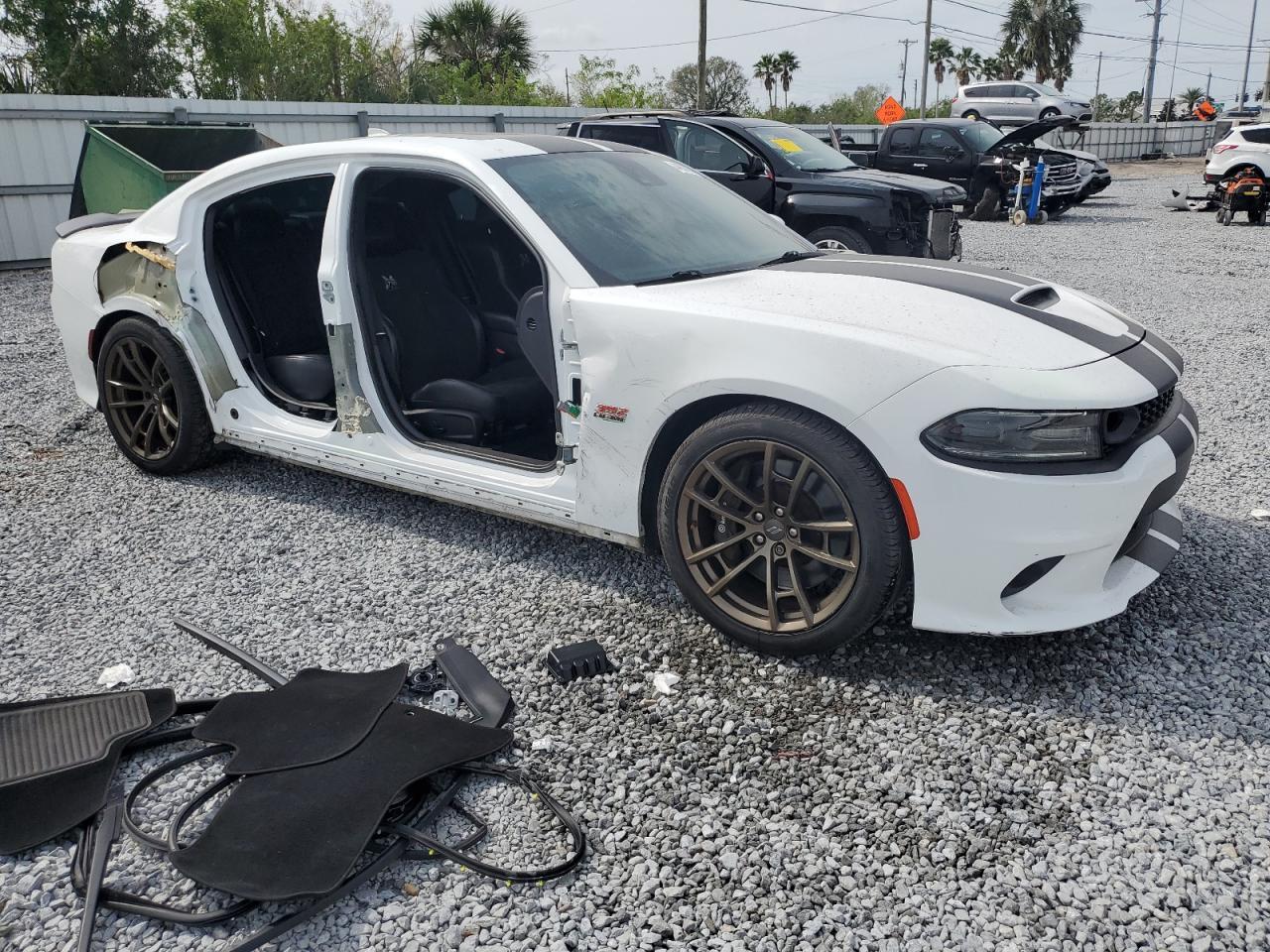2019 Dodge Charger Scat Pack - zdjęcie 4