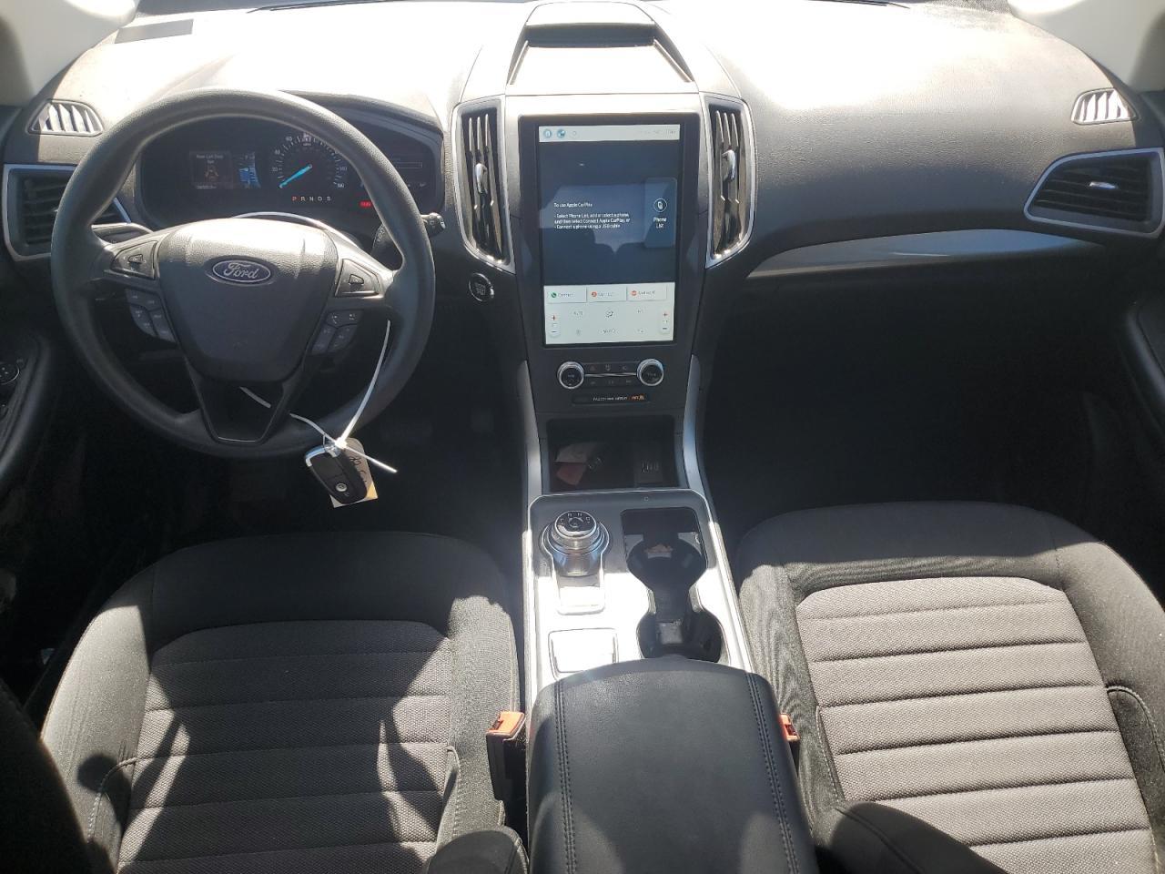 2022 Ford Edge Se - zdjęcie 8