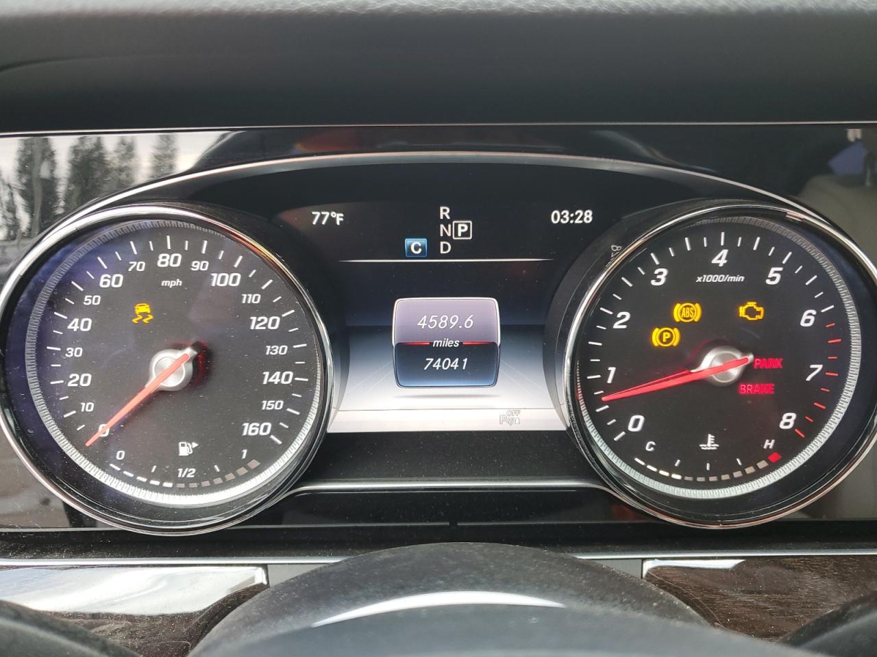 2017 Mercedes-Benz E 300 - zdjęcie 9