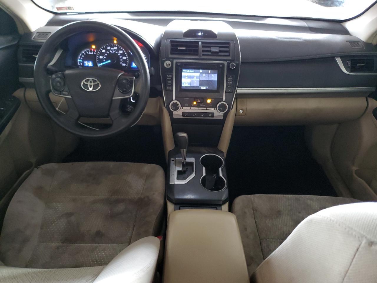 2014 Toyota Camry L - zdjęcie 8