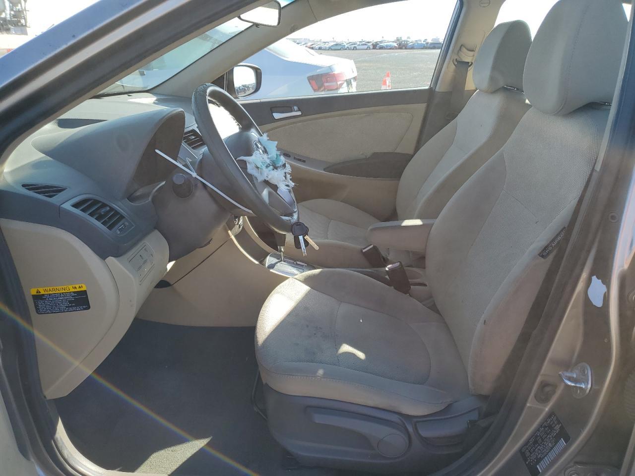 2013 Hyundai Accent Gls - zdjęcie 7