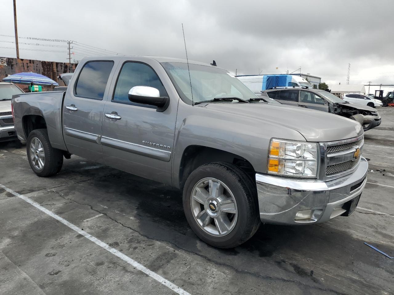 2013 Chevrolet Silverado C1500 Lt - zdjęcie 4
