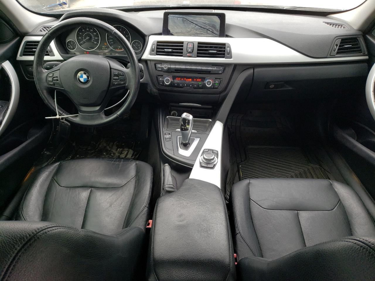 2013 BMW 328 I - zdjęcie 8