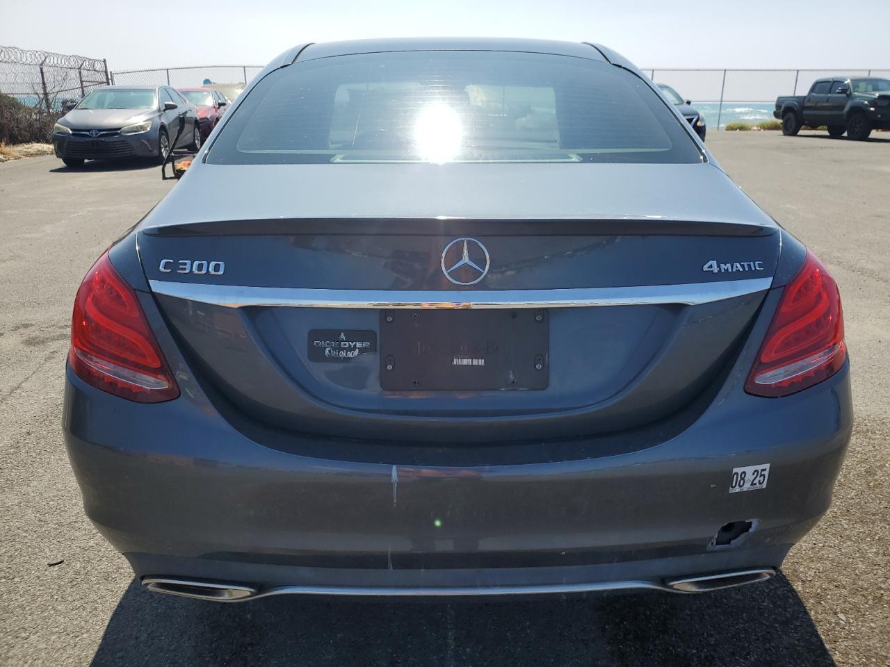 2016 Mercedes-Benz C 300 4Matic - zdjęcie 6