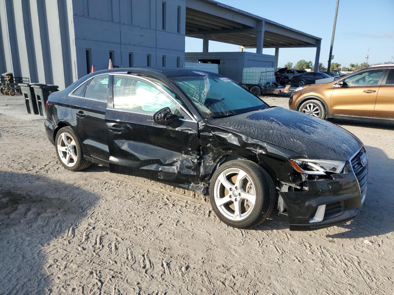 2019 Audi A3 Premium - zdjęcie 4
