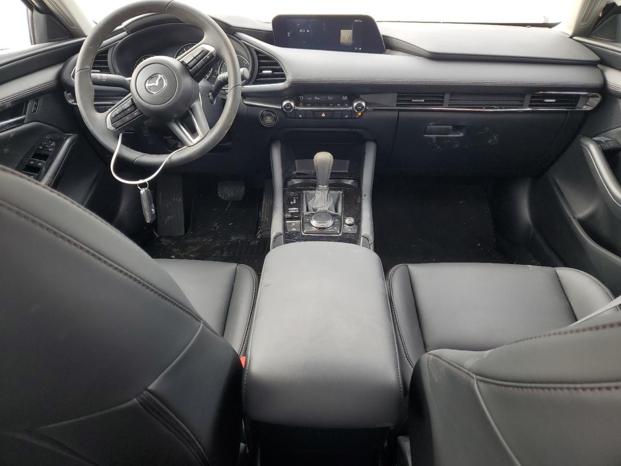 2024 Mazda 3 Preferred - zdjęcie 8