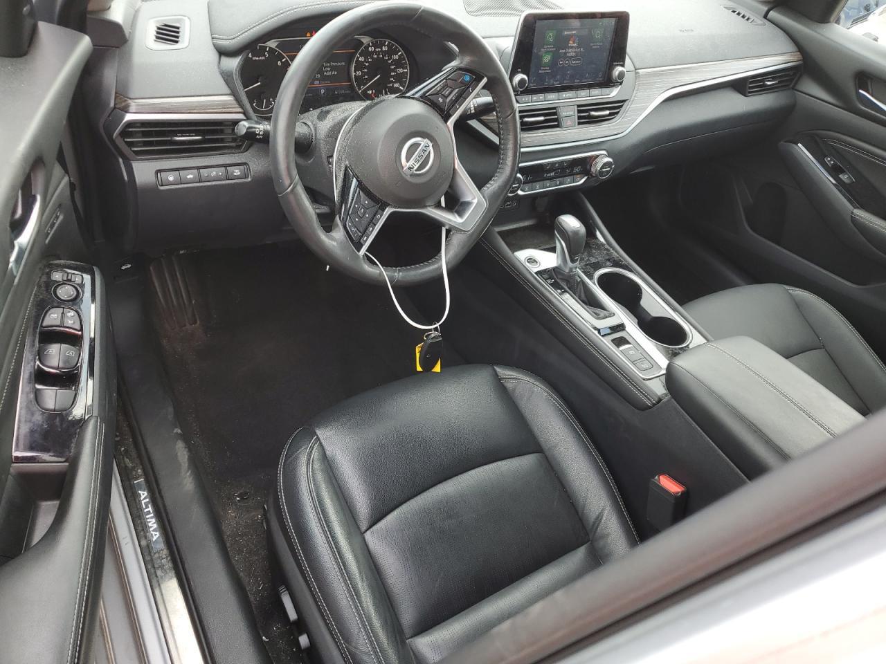 2022 Nissan Altima Platinum - zdjęcie 8