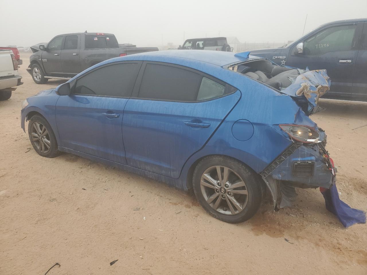 2018 Hyundai Elantra Sel - zdjęcie 2