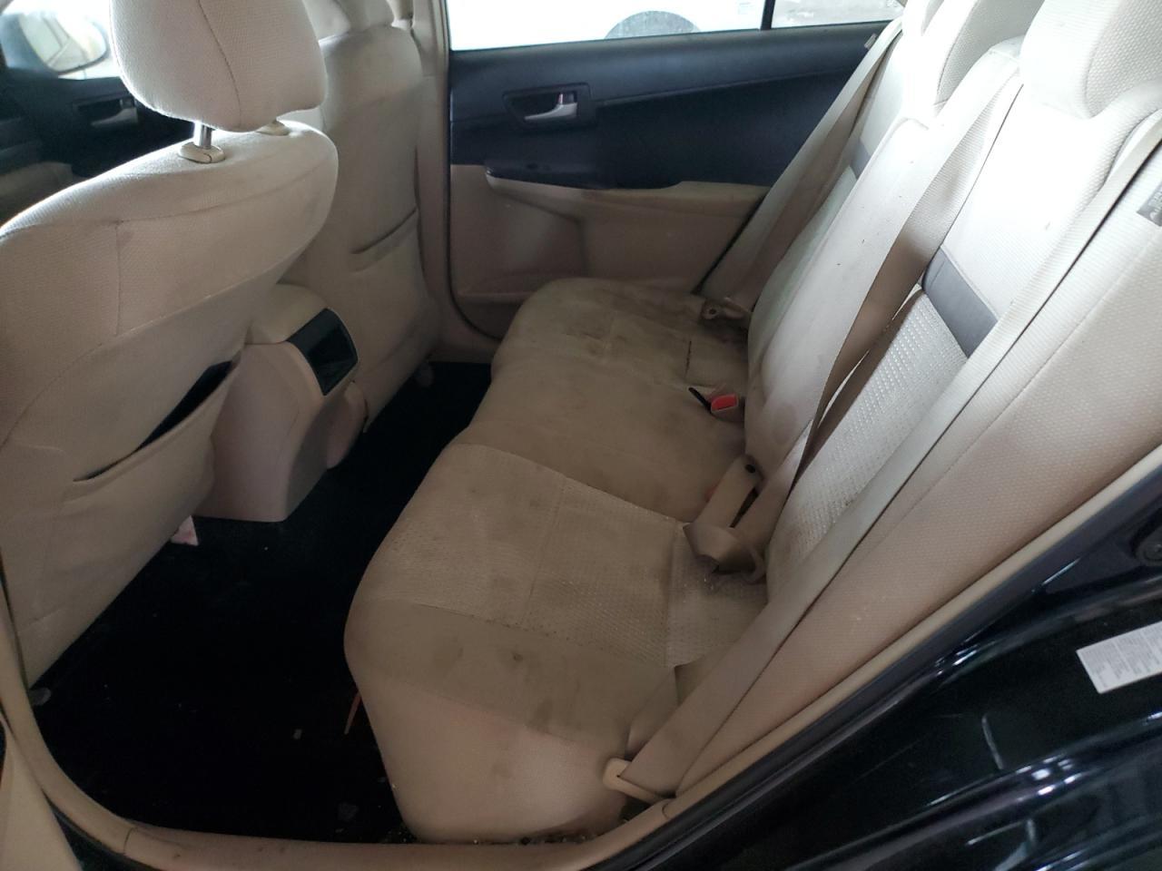 2014 Toyota Camry L - zdjęcie 10