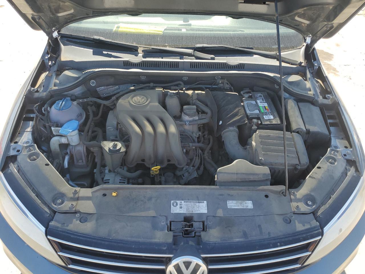 2015 Volkswagen Jetta Base - zdjęcie 11