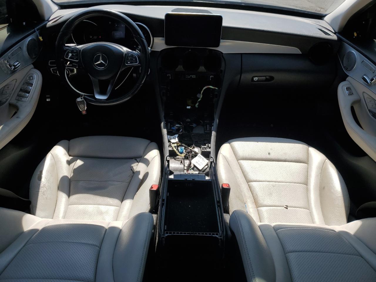2016 Mercedes-Benz C 300 4Matic - zdjęcie 8