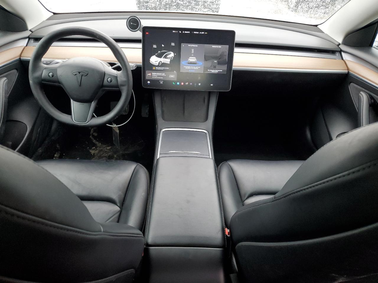 2021 Tesla Model 3 - zdjęcie 8