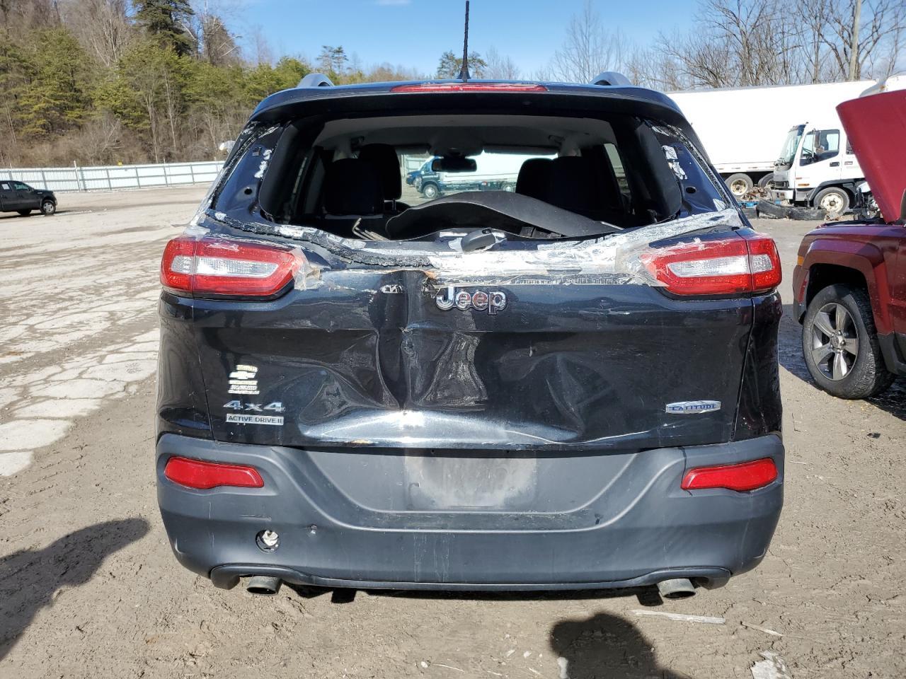 2014 Jeep Cherokee Latitude - zdjęcie 6