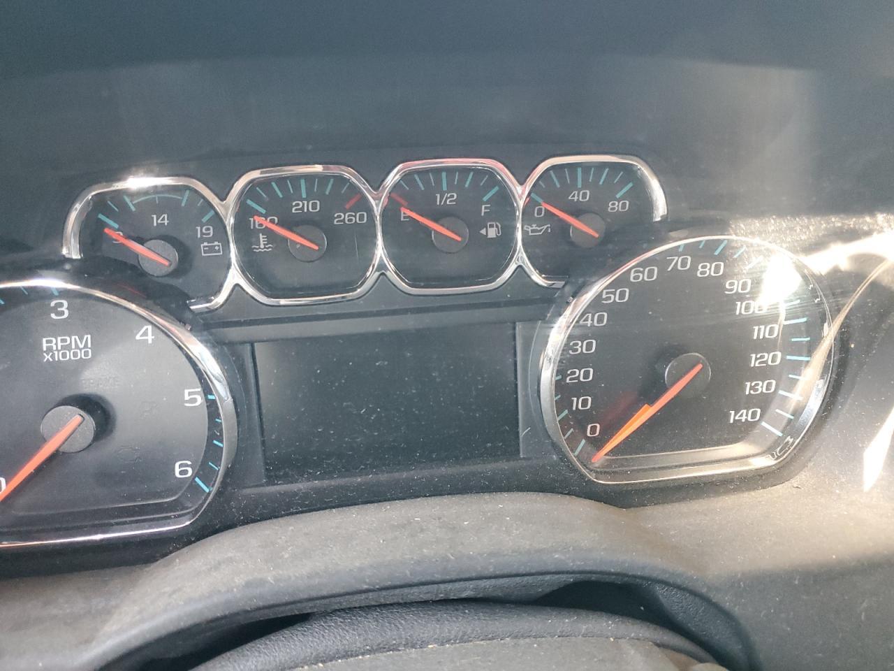 2016 Chevrolet Suburban K1500 Lt - zdjęcie 9