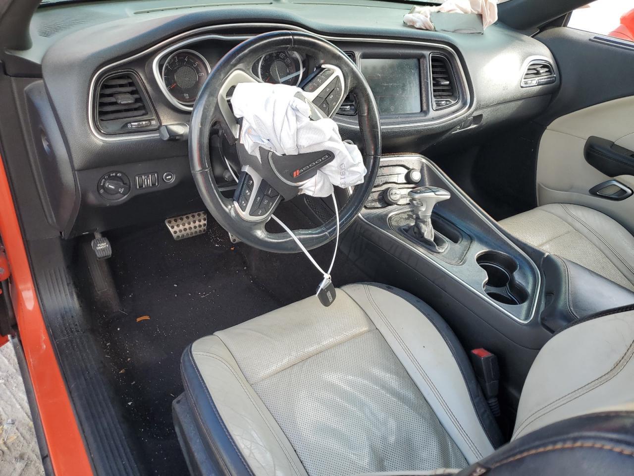 2016 Dodge Challenger Sxt - zdjęcie 8