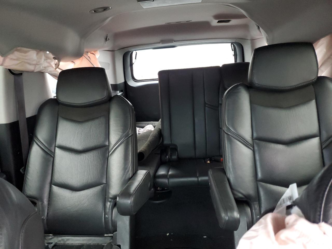 2016 Cadillac Escalade Esv Luxury - zdjęcie 10