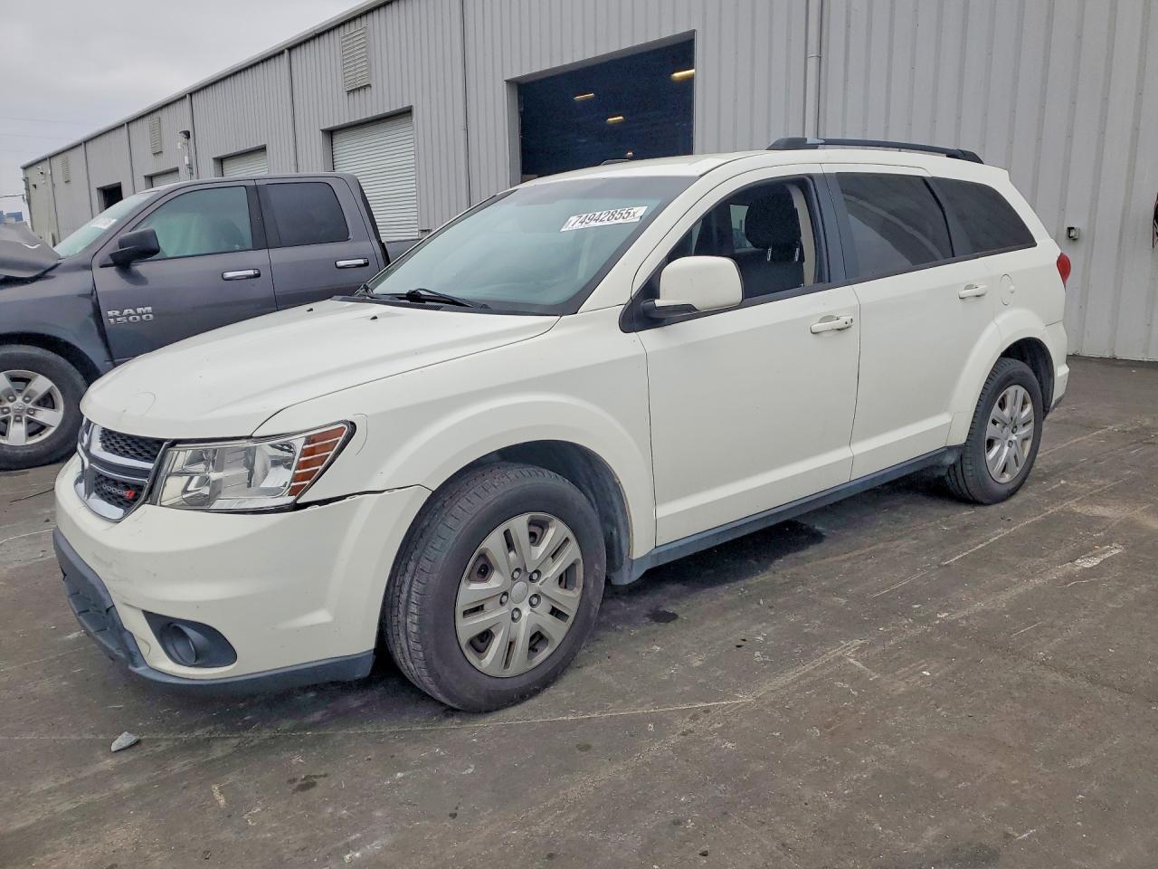 2014 Dodge Journey Sxt - zdjęcie główne