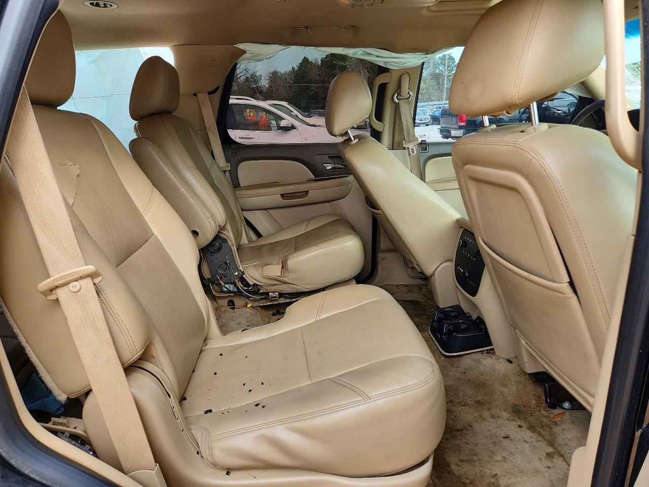 2014 Chevrolet Tahoe C1500 Ltz - zdjęcie 11