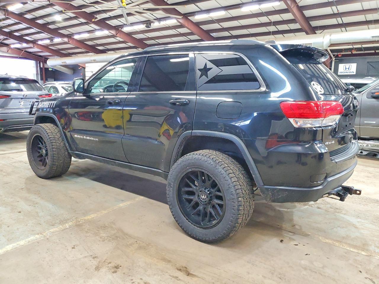 2014 Jeep Grand Cherokee Laredo - zdjęcie 2