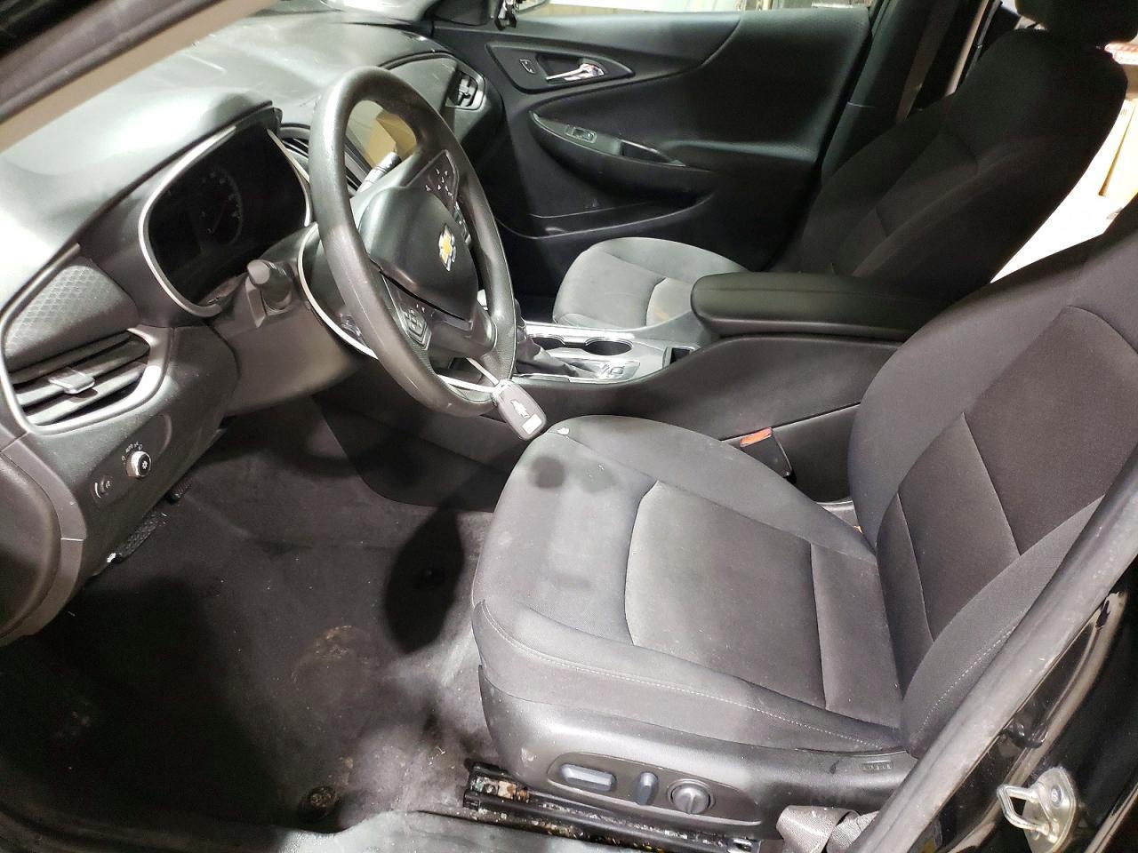 2025 Chevrolet Malibu Lt - zdjęcie 7