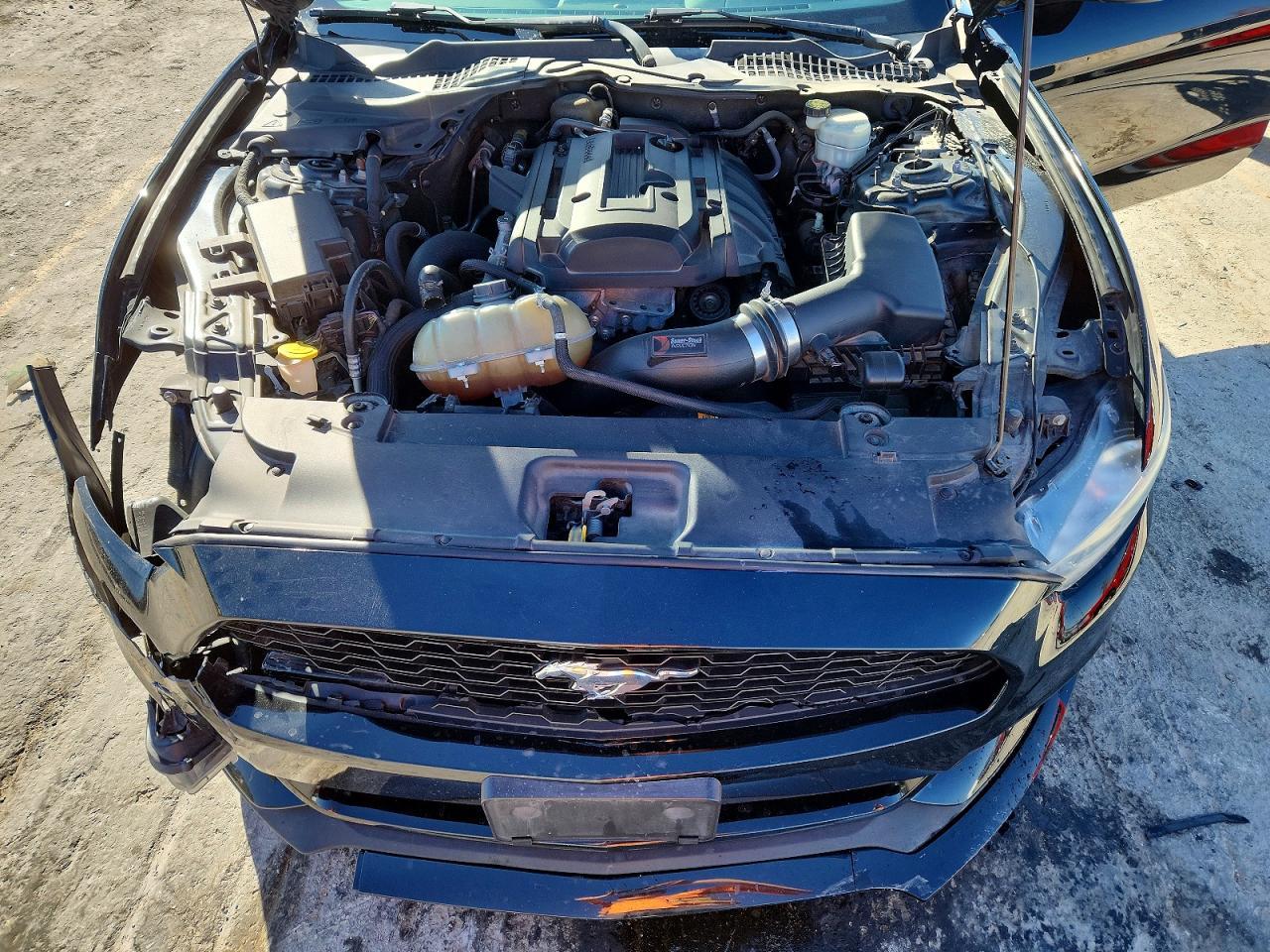 2017 Ford Mustang - zdjęcie 11