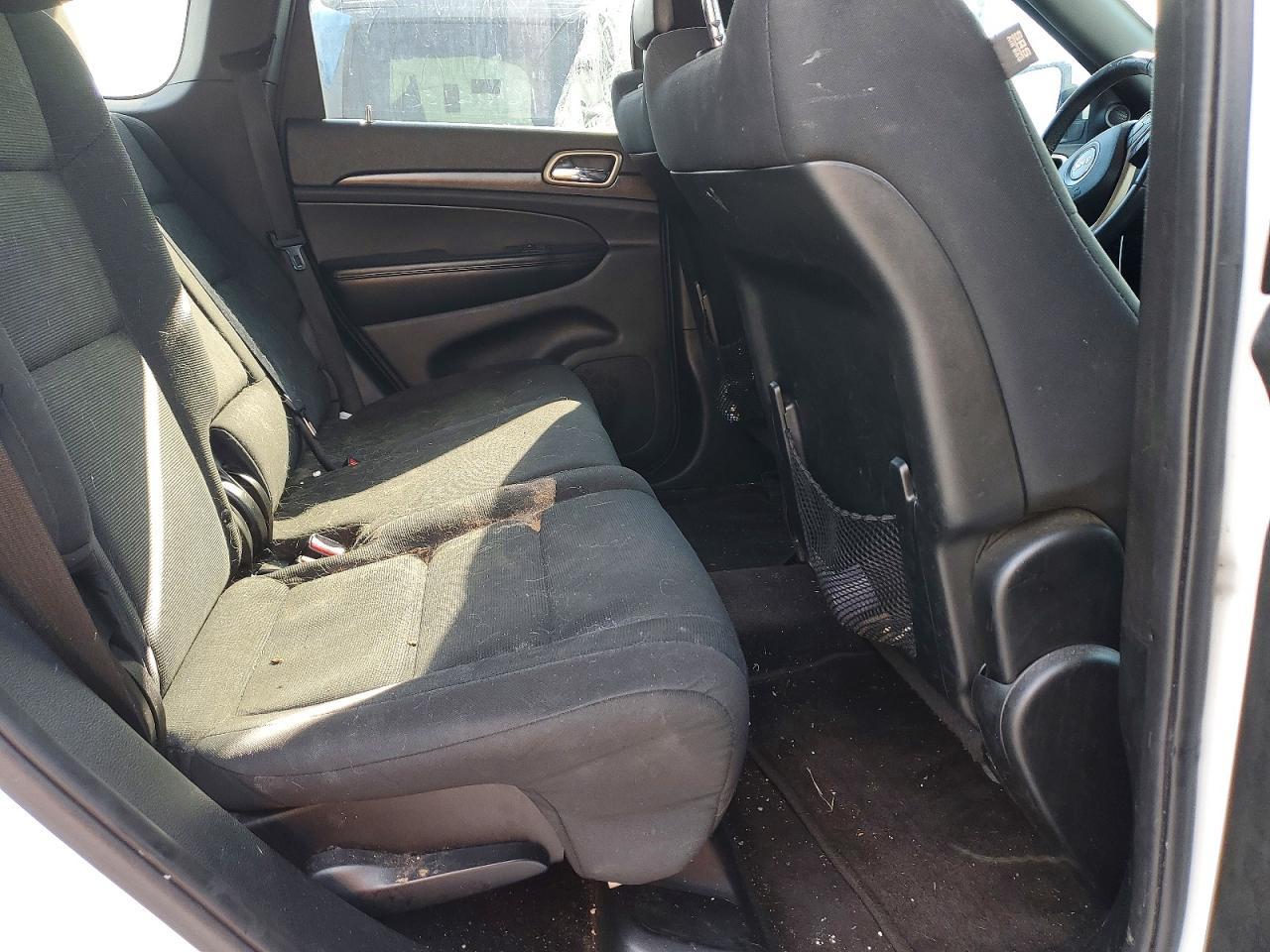 2017 Jeep Grand Cherokee Laredo - zdjęcie 11