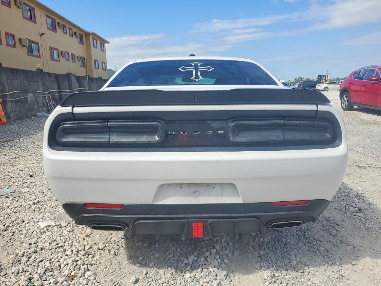 2023 Dodge Challenger Sxt - zdjęcie 6