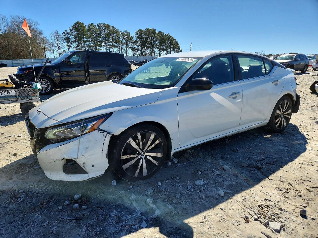 2019 Nissan Altima Sr - zdjęcie główne