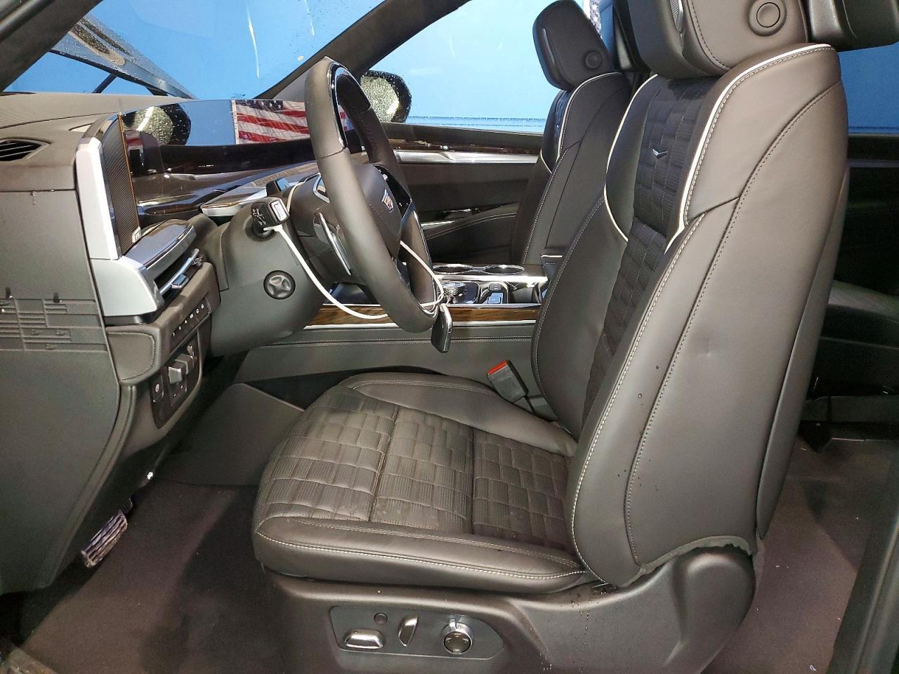 2026 Cadillac Escalade Esv Sport Platinum - zdjęcie 7