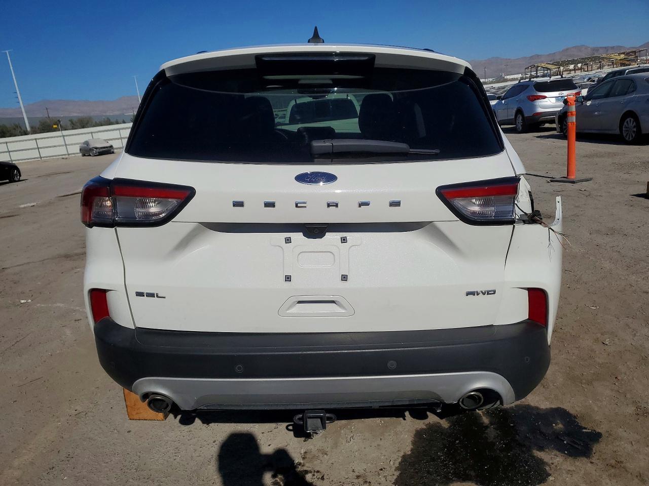 2022 Ford Escape Sel - zdjęcie 6