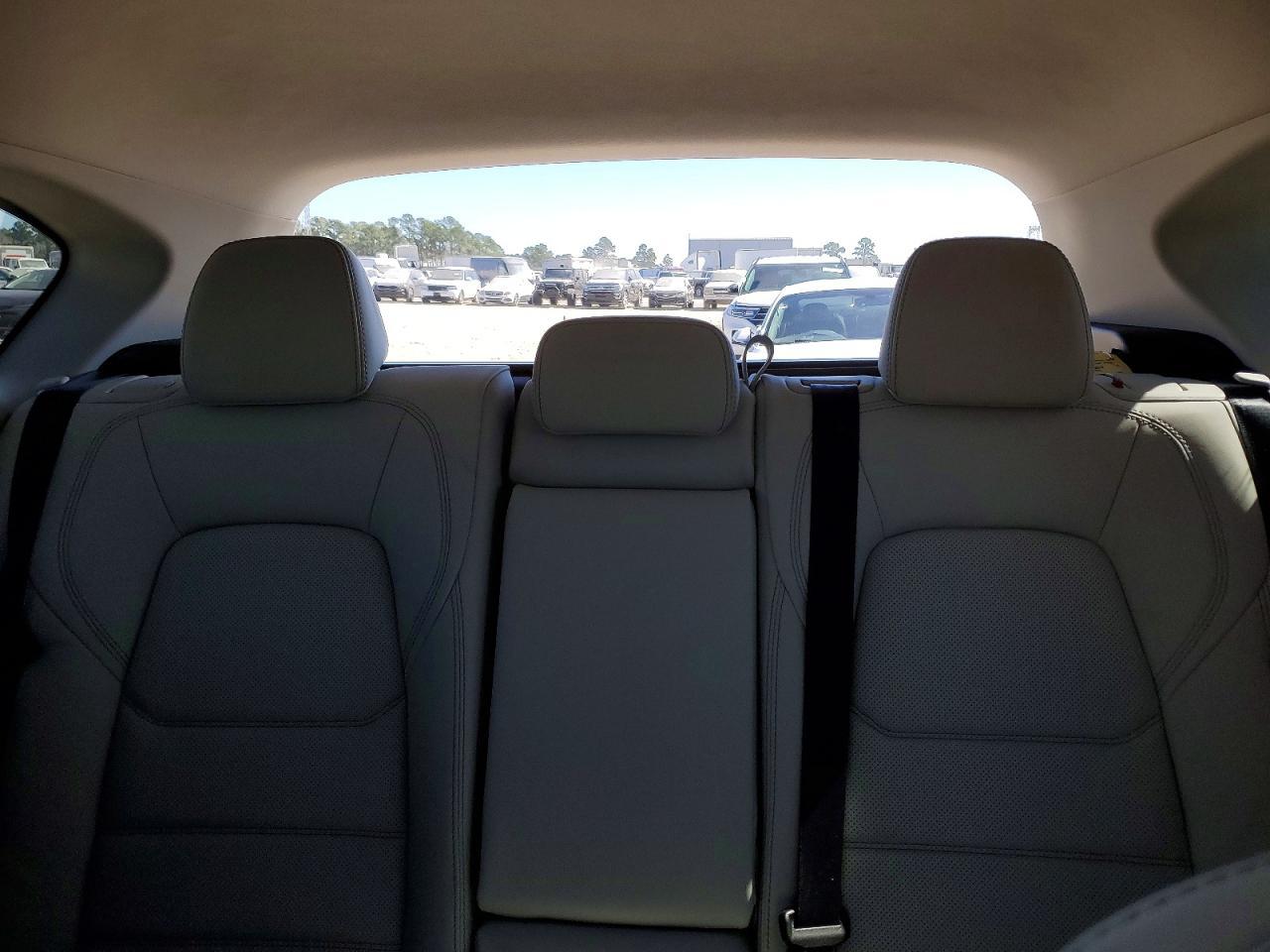 2025 Mazda Cx-5 Preferred - zdjęcie 10