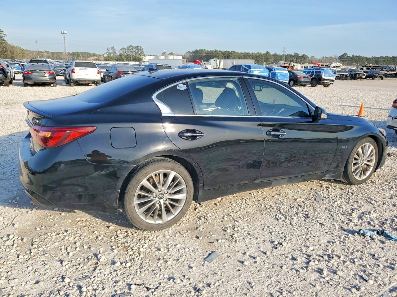 2020 Infiniti Q50 3.0T Luxe - zdjęcie 3