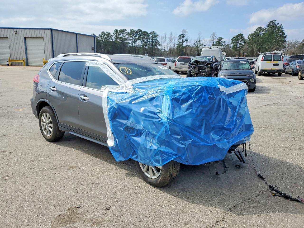 2020 Nissan Rogue S - zdjęcie 4
