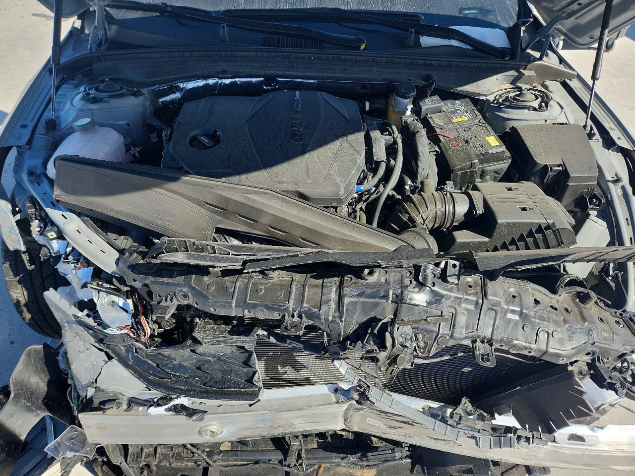 2025 Kia K5 Gt Line - zdjęcie 11