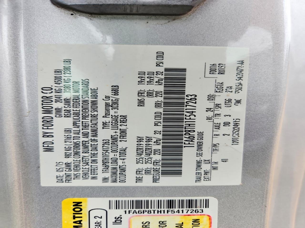 2015 Ford Mustang - zdjęcie 12