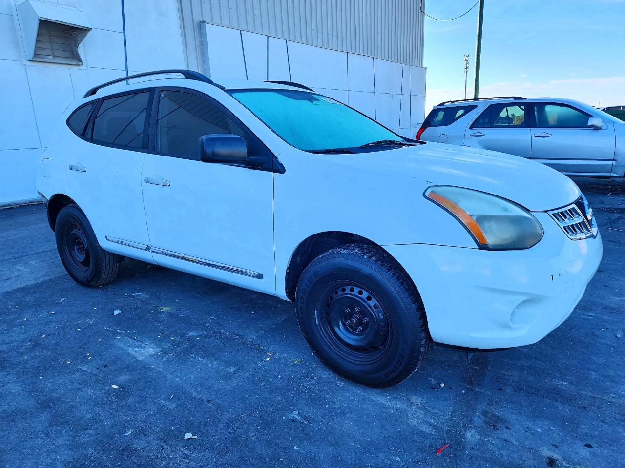 2013 Nissan Rogue S - zdjęcie 4