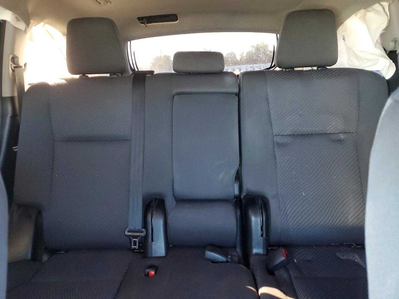 2019 Toyota Highlander Le - zdjęcie 10