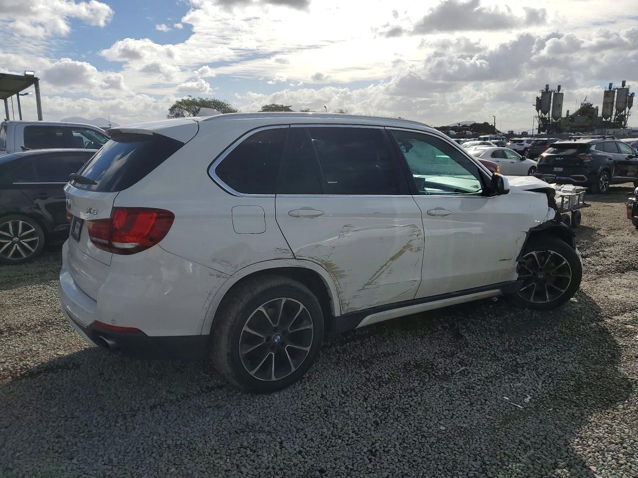 2017 BMW X5 Sdrive35I - zdjęcie 3