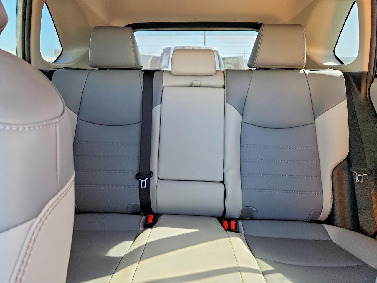 2022 Toyota Rav4 Xle Premium - zdjęcie 10