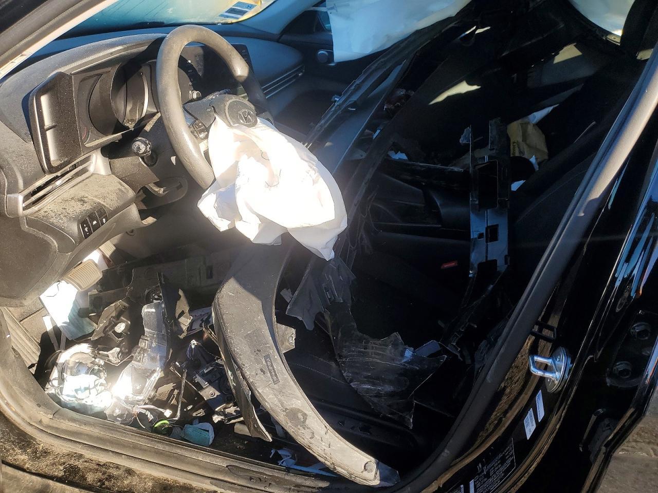 2023 Hyundai Elantra Sel - zdjęcie 7