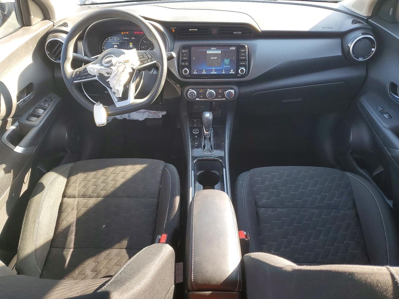 2024 Nissan Kicks Sv - zdjęcie 8