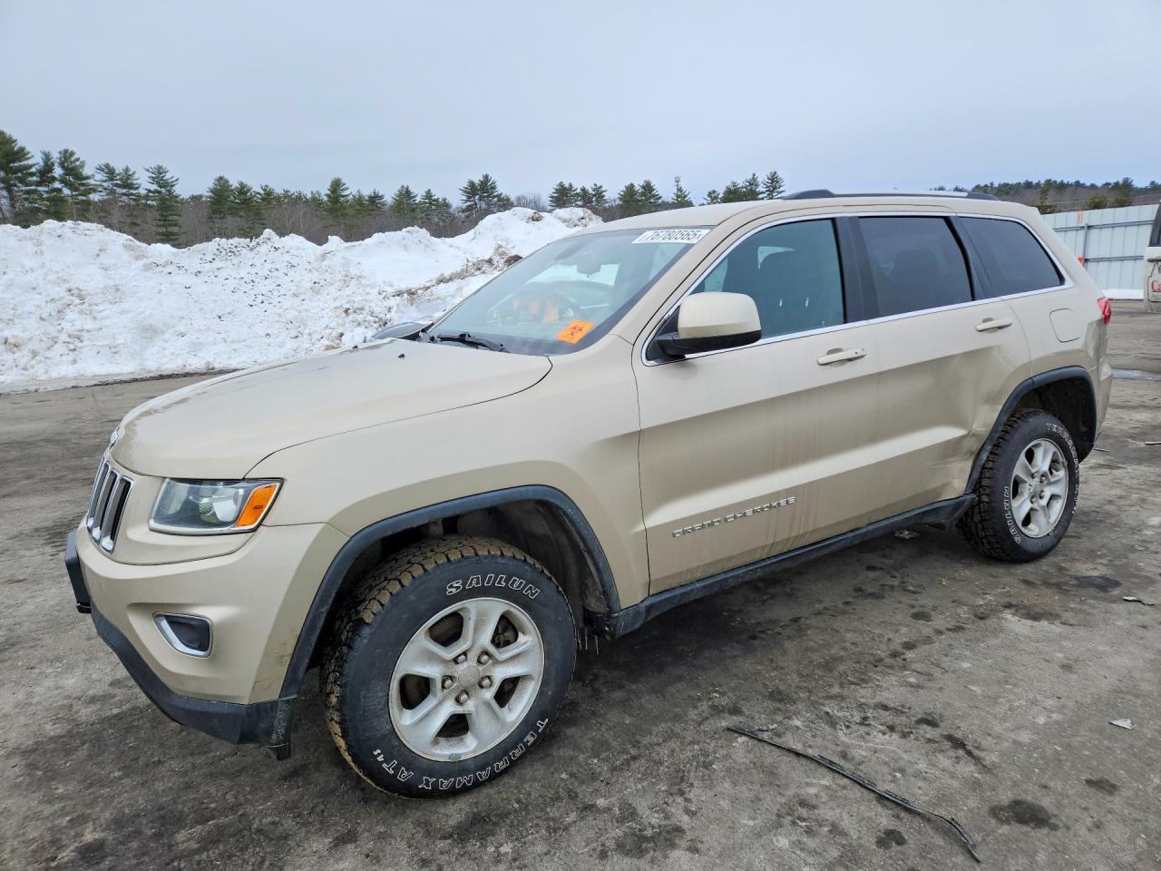 2015 Jeep Grand Cherokee Laredo - zdjęcie główne
