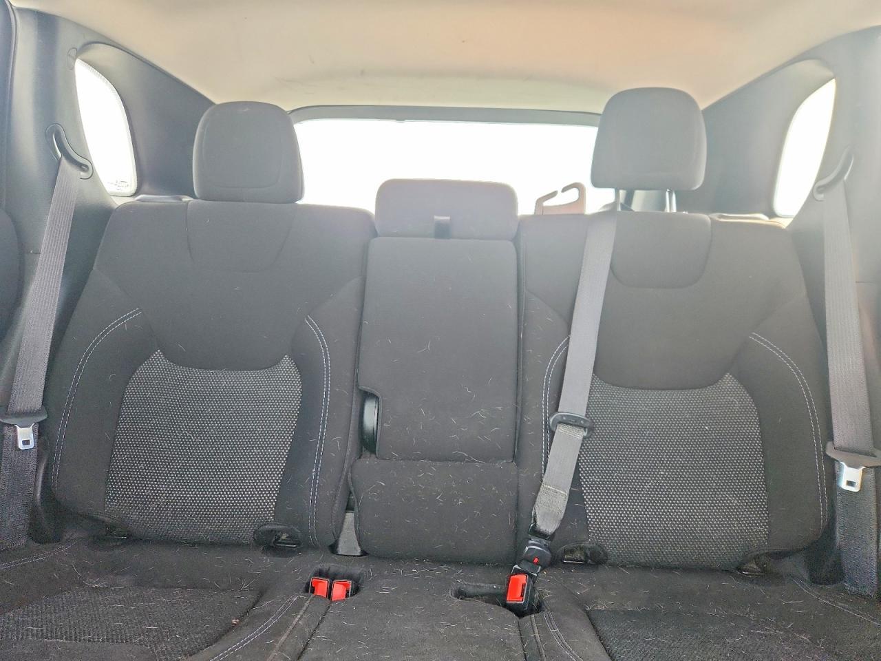 2020 Jeep Cherokee Latitude - zdjęcie 10