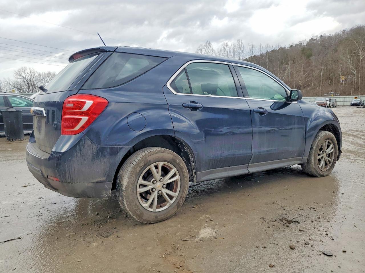 2017 Chevrolet Equinox Ls - zdjęcie 3