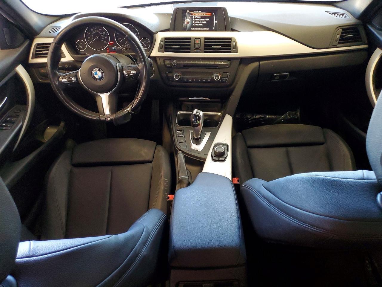 2015 BMW 320 I - zdjęcie 8