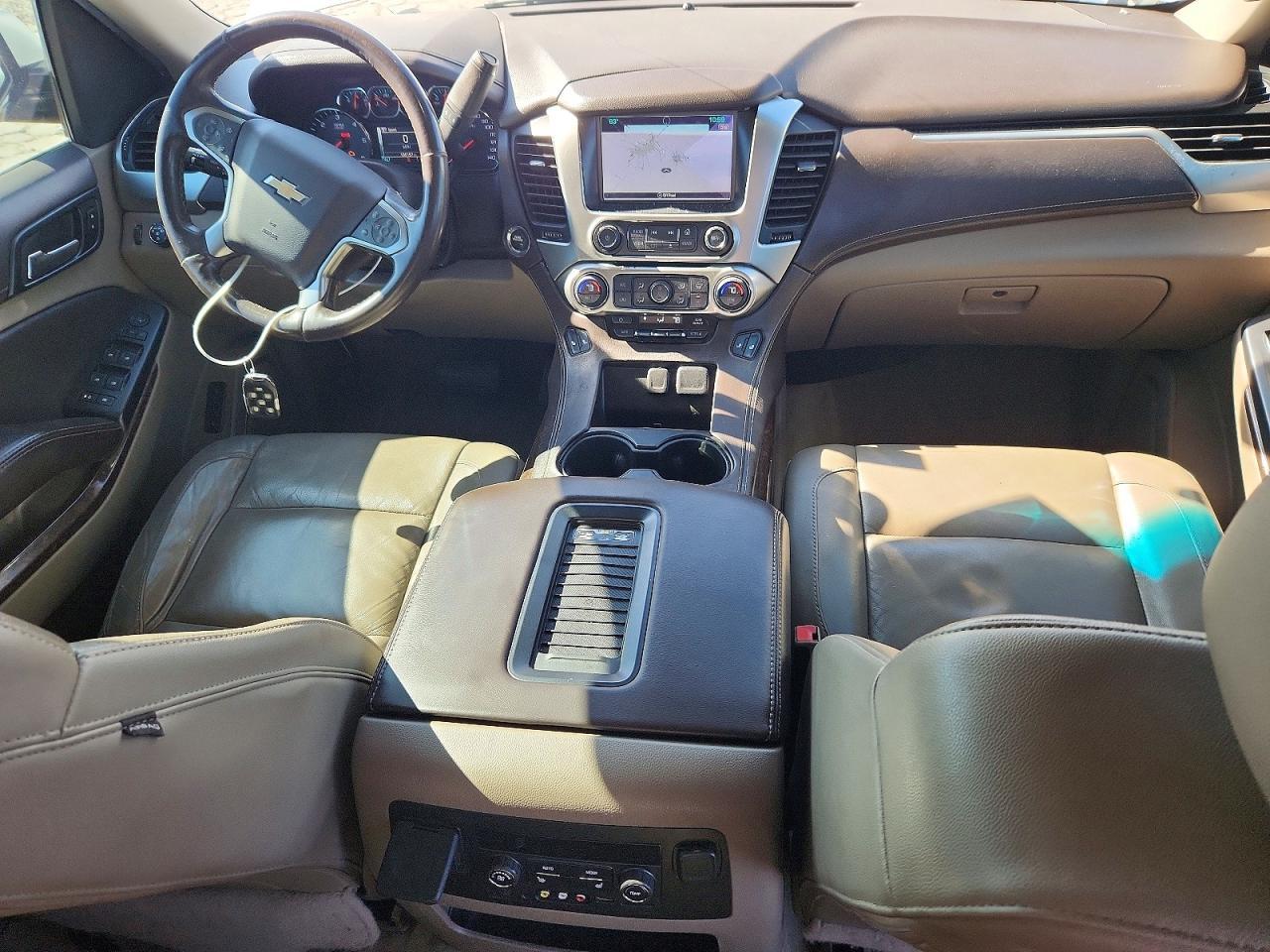 2016 Chevrolet Tahoe C1500 Lt - zdjęcie 8