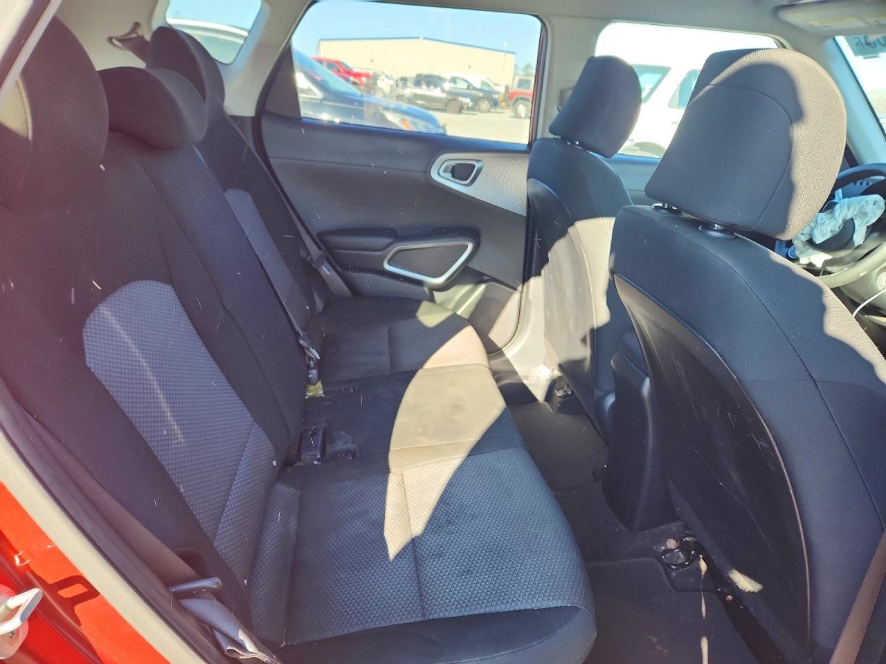 2020 Kia Soul Lx - zdjęcie 11