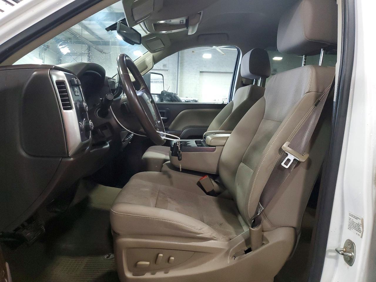 2017 Chevrolet Silverado K1500 Lt - zdjęcie 7