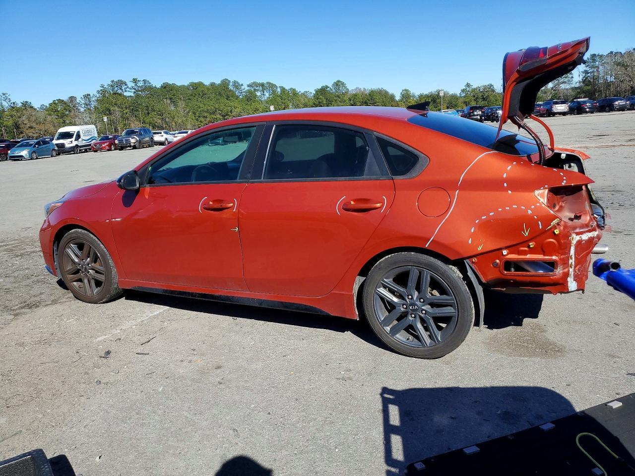 2021 Kia Forte Gt-Line - zdjęcie 2